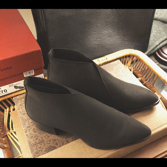 donald pliner daved bootie